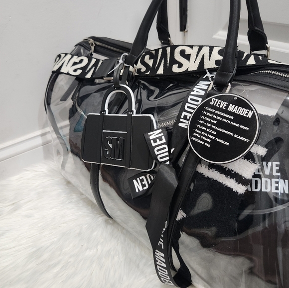 🔹️Steve Madden  🔹 Black 6 PC Travel  clear Gift Set "the cozy set"  NWT.. - Picture 12 of 13